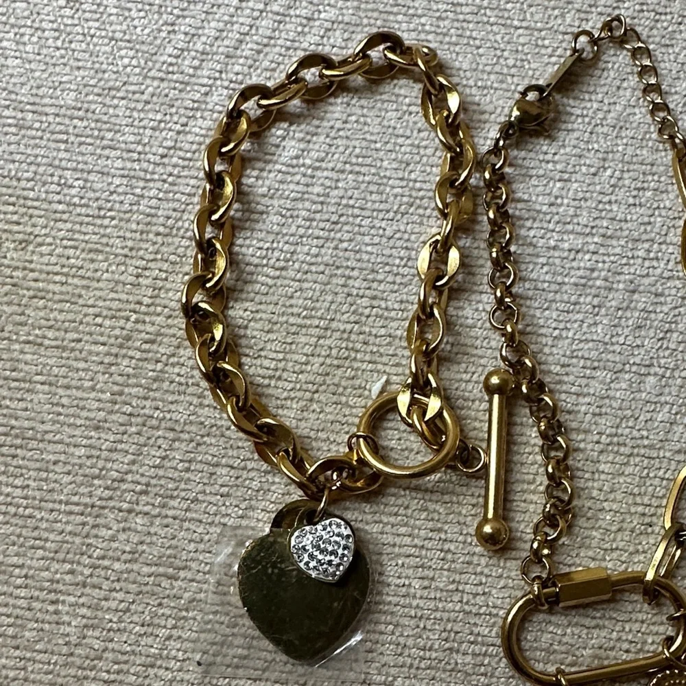 Bracelets Gold Chain Bracelets with Heart Charms (2) - Picture 7 of 8